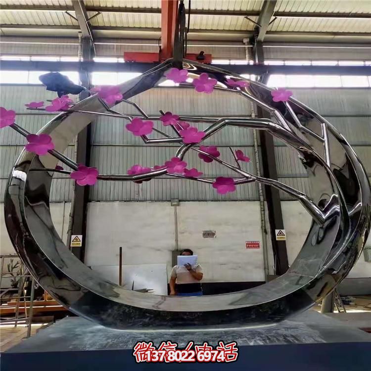 抽象不銹鋼梅花圓環(huán)樹枝雕塑景觀