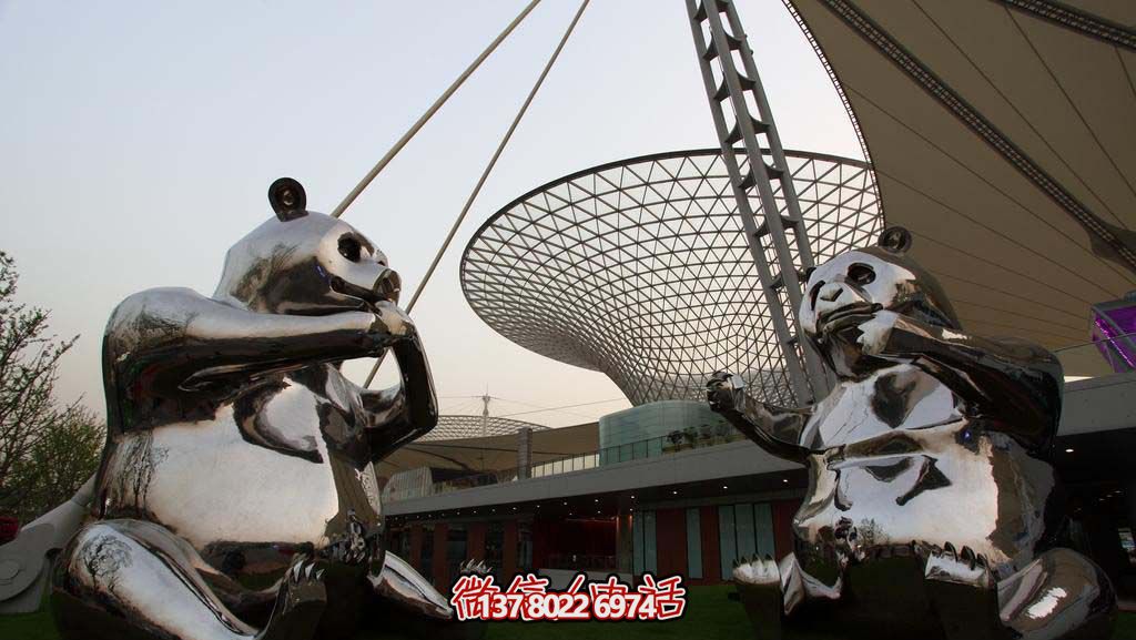 不銹鋼卡通熊貓雕塑，為動物園擺放鏡面裝飾