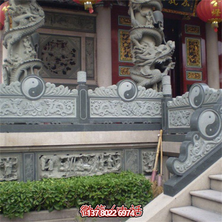 精美古建筑青石防護(hù)欄桿——讓古建筑散發(fā)出傳統(tǒng)祥和之美