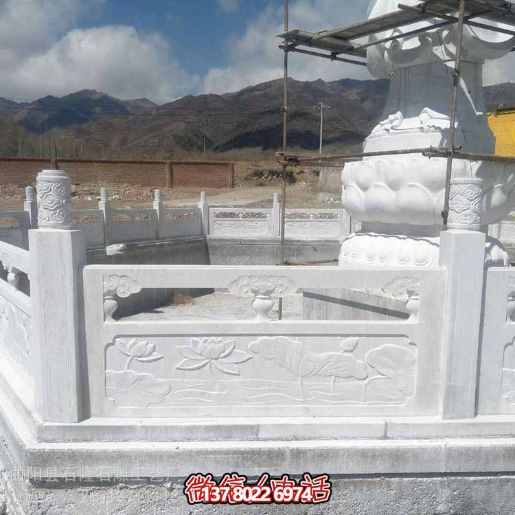 大理石欄桿雕塑，為公園、戶外景區(qū)增添優(yōu)雅氣質