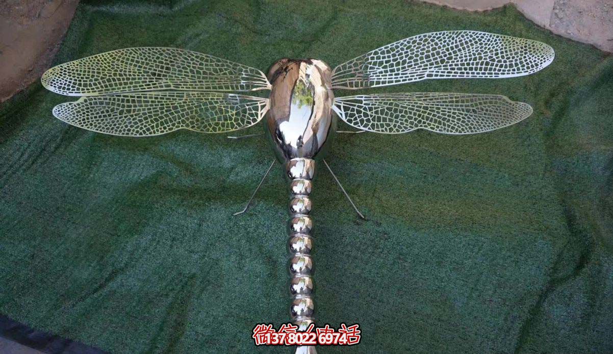 不銹鋼蜻蜓雕塑，點綴小區售樓部鏤空裝飾