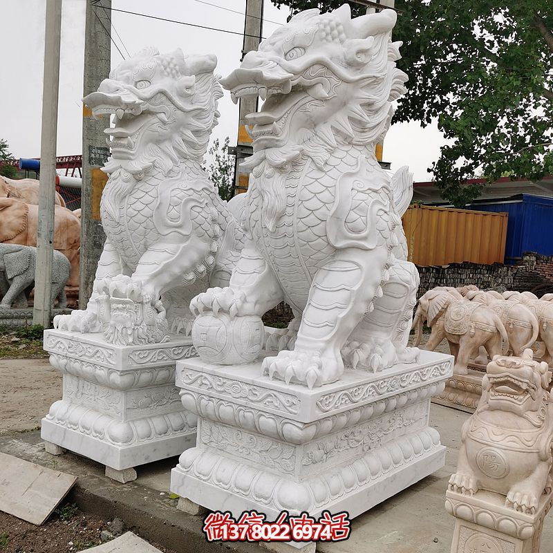 古典漢白玉大型麒麟景觀雕塑，點綴庭院、別墅神秘氣息