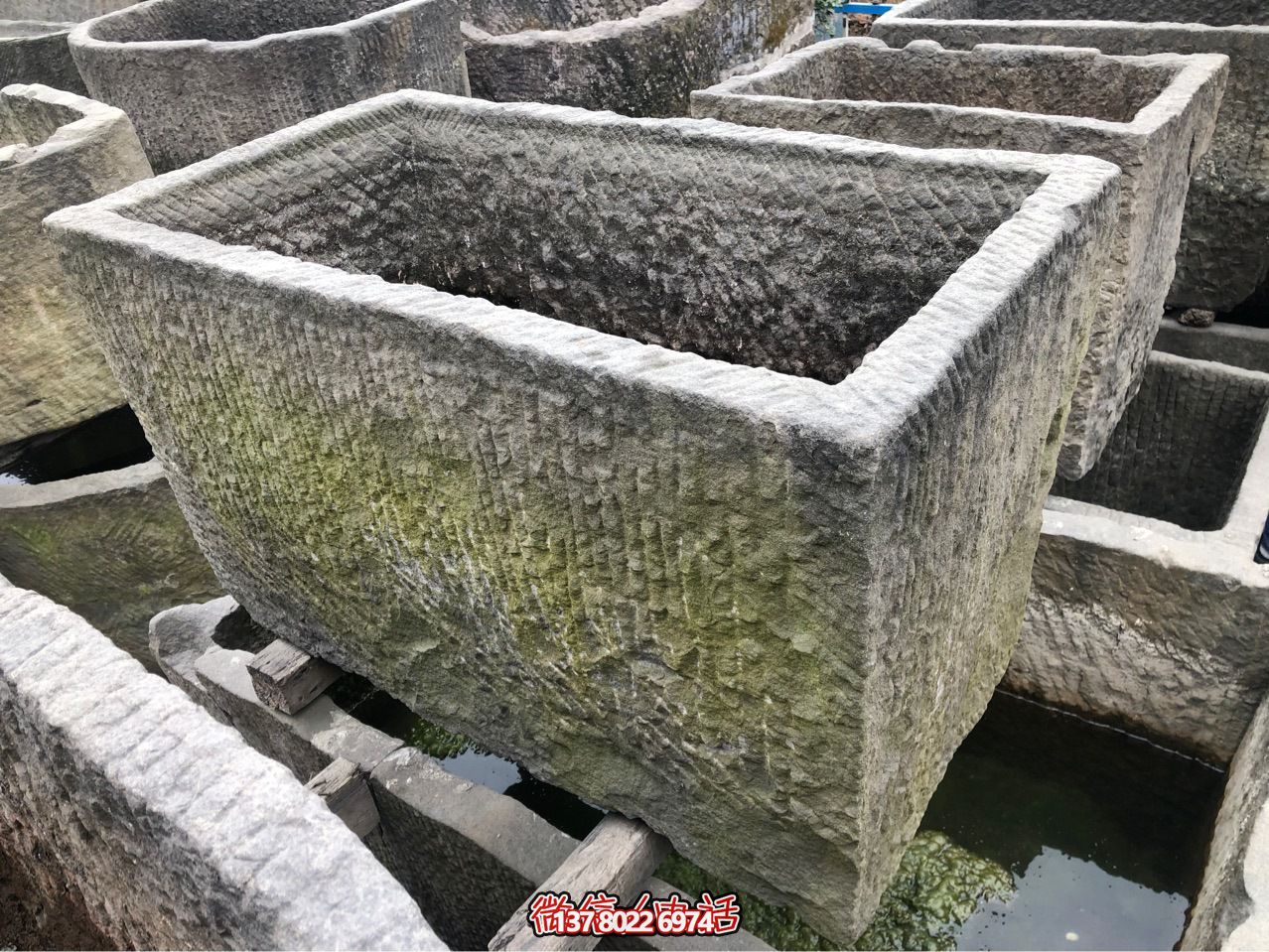 魚缸麻花木箱青石花盆雕塑 魚缸麻花木箱青石花盆雕塑