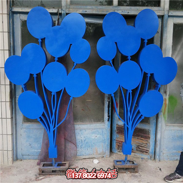 不銹鋼彩繪抽象氣球景觀(guān)