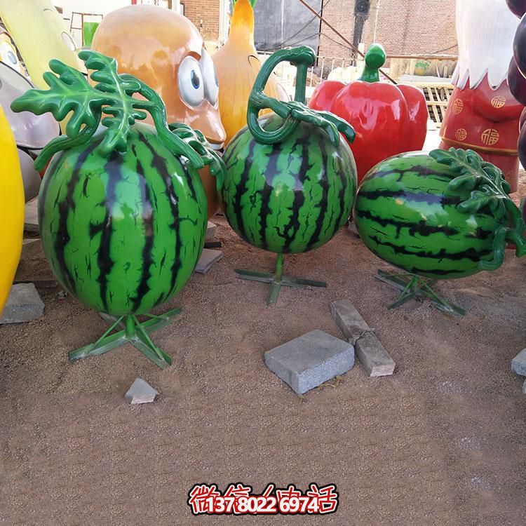 玻璃鋼仿真西瓜，大西瓜雕塑擺件