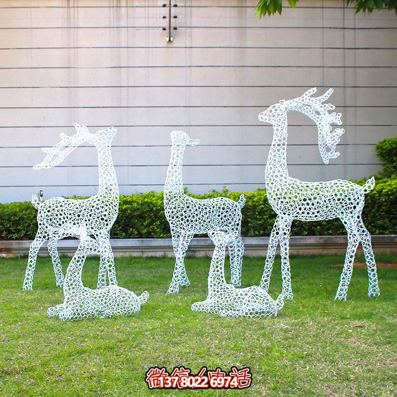 鐵藝絲網(wǎng)不銹鋼鹿雕塑擺件 鐵藝絲網(wǎng)不銹鋼鹿雕塑擺件