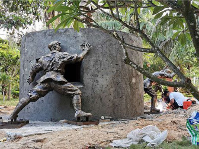 戰爭主題銅雕人物 戰爭主題銅雕人物